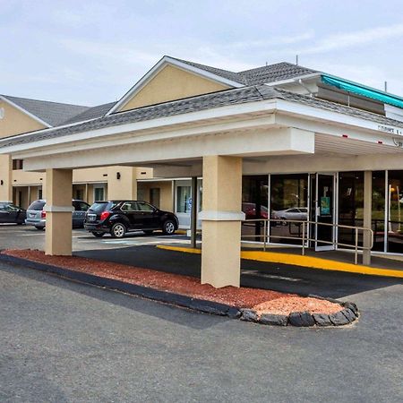 Quality Inn Waterbury Kültér fotó
