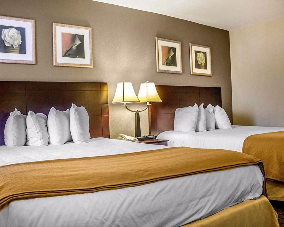 Quality Inn Waterbury Kültér fotó