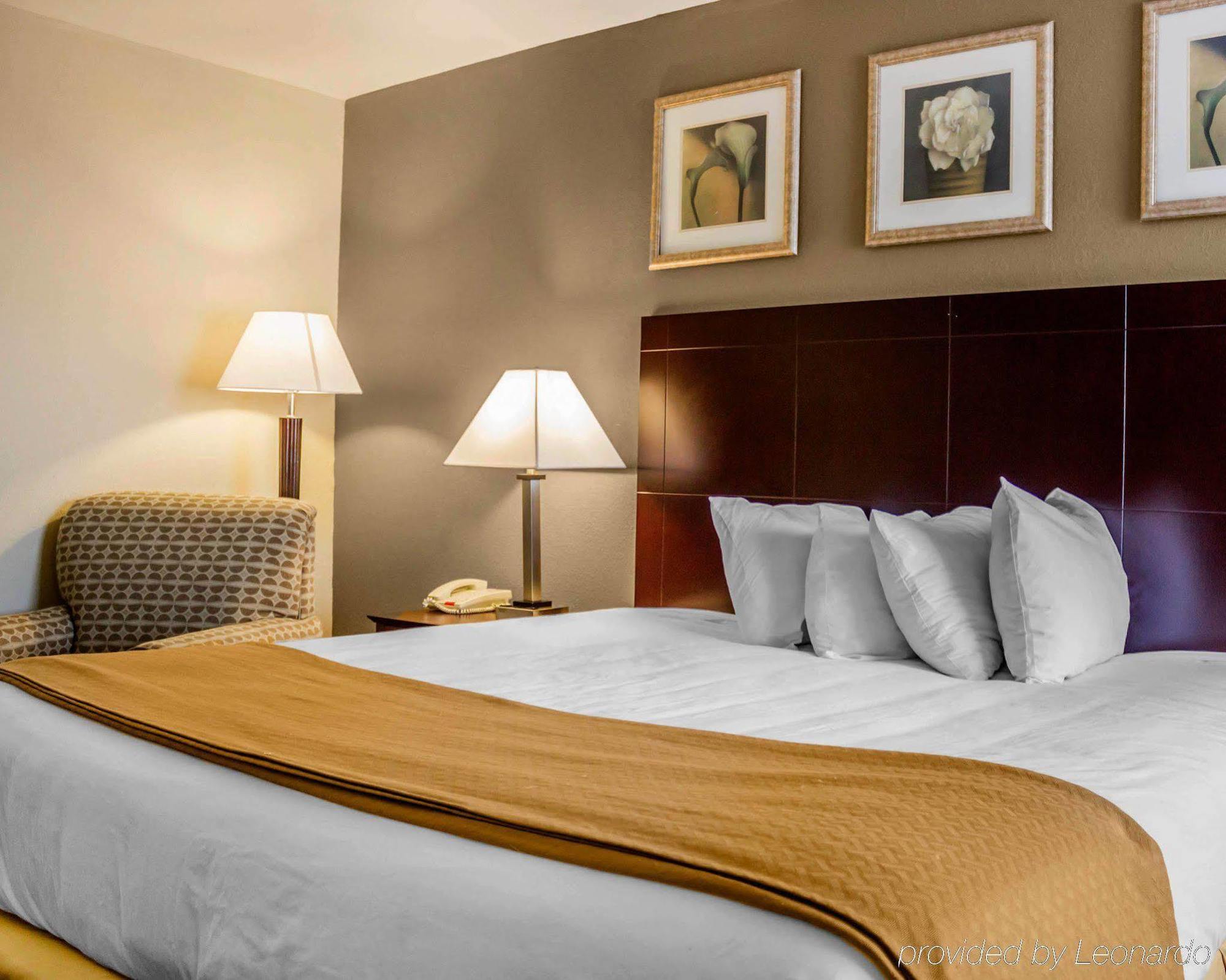 Quality Inn Waterbury Kültér fotó
